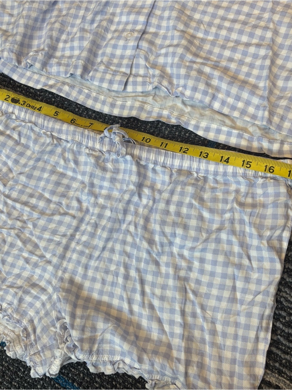 Laura Ashley XL Blue and White Gingham Short Pajama Set Ruffle Trim - Picture 9 of 10